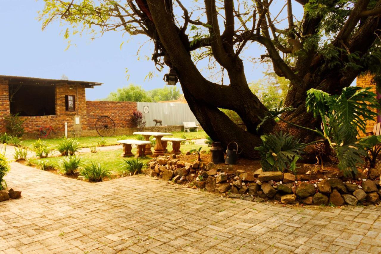 Backpackers Connection @ Jnb Airport Albergue Benoni Exterior foto